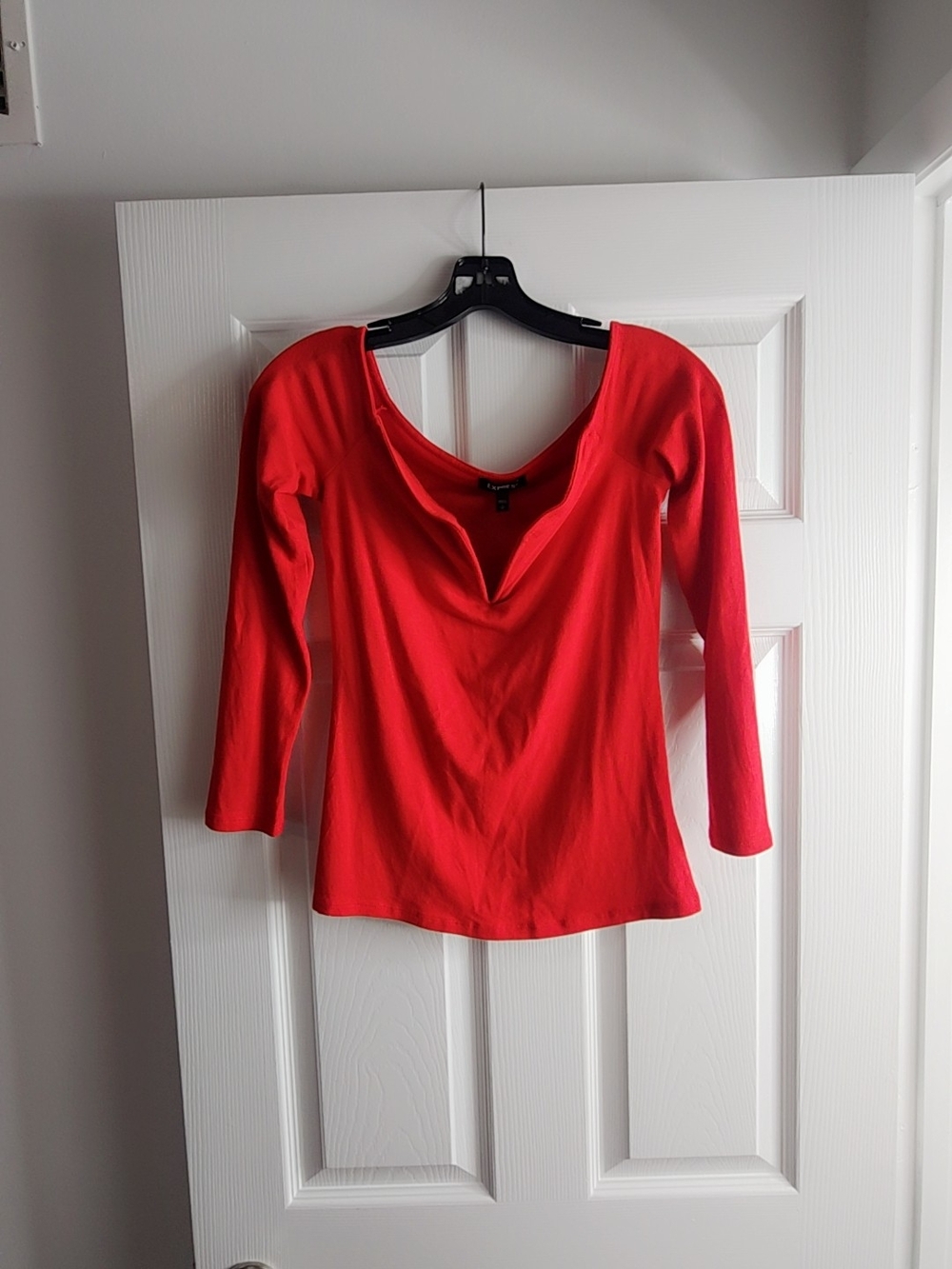 Express Red Scoop V-Neck Long Sleeve Top
